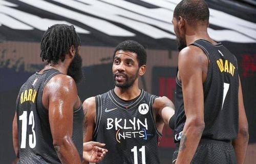 意甲战报：普利西奇梅开二度，米兰让二追三3-2逆转都灵