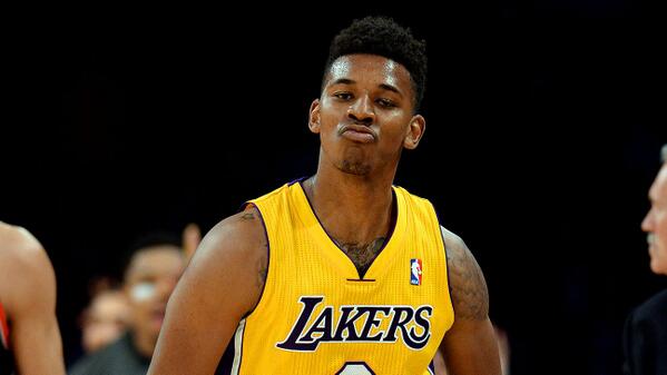 和平精英赛事直播互动功能升级