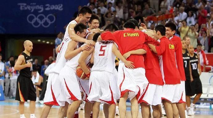 洛杉矶道奇在 2024 年季前宣布，其主场广告位在签约大谷后涨价了三倍